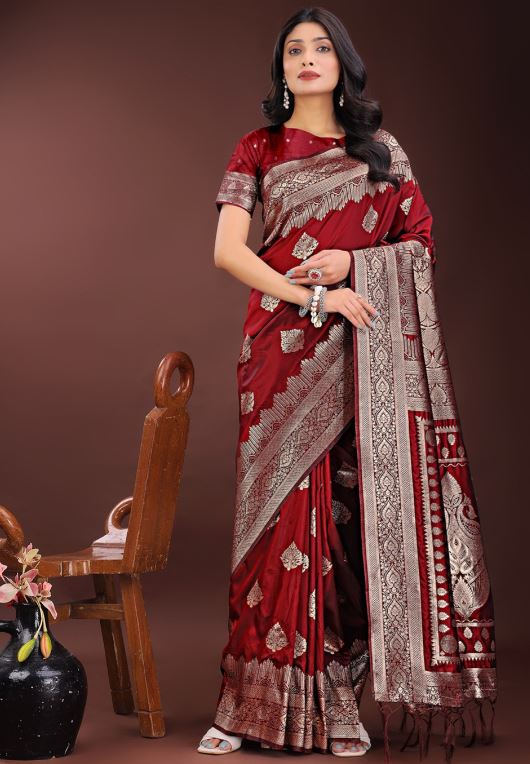 Sari en pure soie avec tissage zari Sari Indien