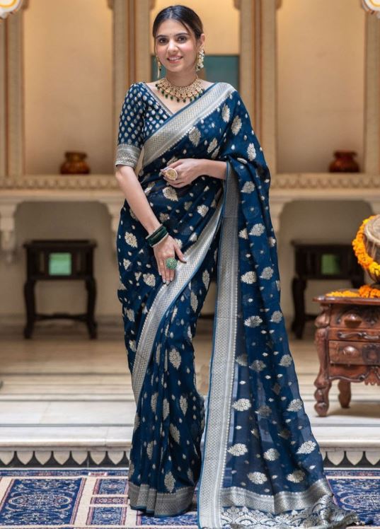 Sari en soie Banarasi mélangé tissage jacquard Sari Indien