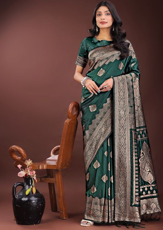 Sari en pure soie avec tissage zari Sari Indien