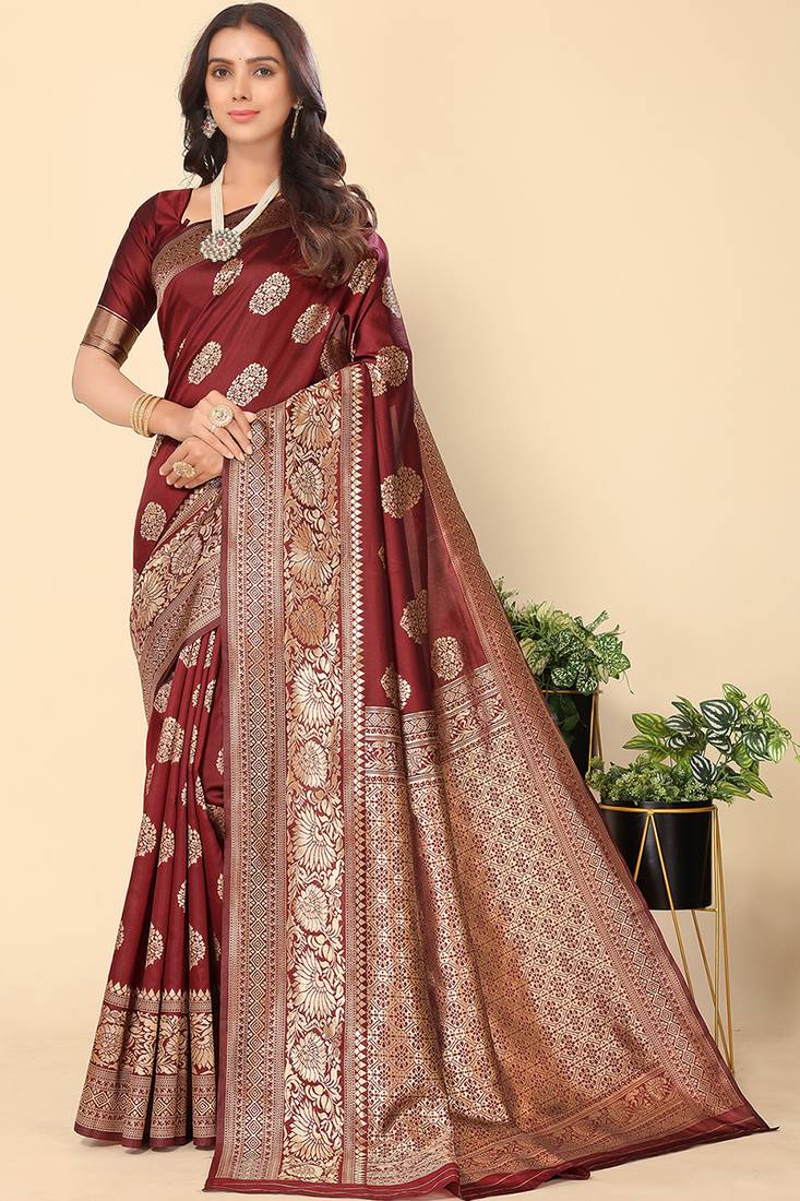 Sari en mélange de soie Banarasi, tissé en jacquard avec des motifs zari dorés Sari Indien